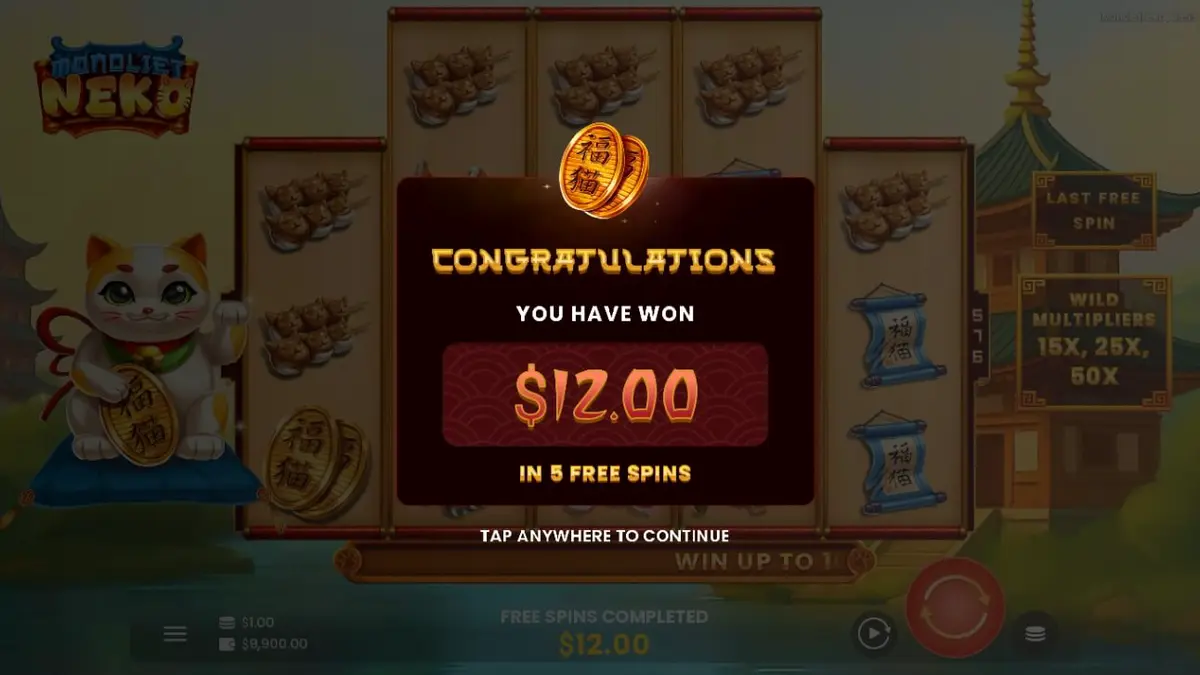 Monoliet Neko slot game interface na may Lucky Cat at gintong mga simbolo